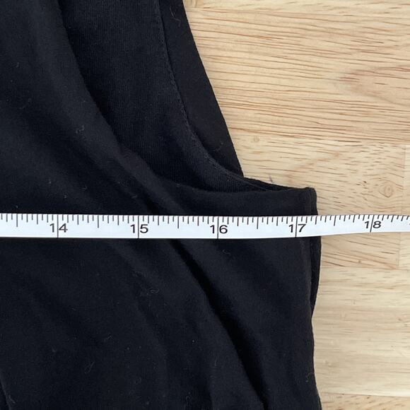 NWT Madewell Sleeveless Crewneck Bubble Hem Tank Top Size XS NU852 Black Classic - Picture 5 of 9